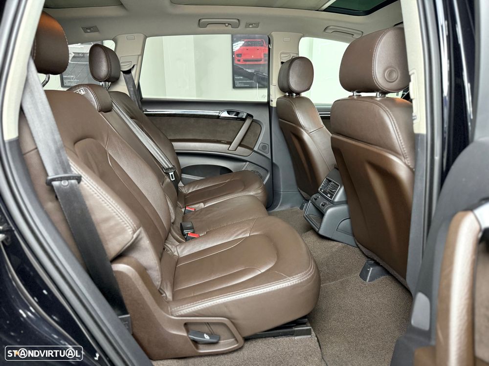 Audi Q7 3.0 V6 TDi quattro Tiptronic - 29
