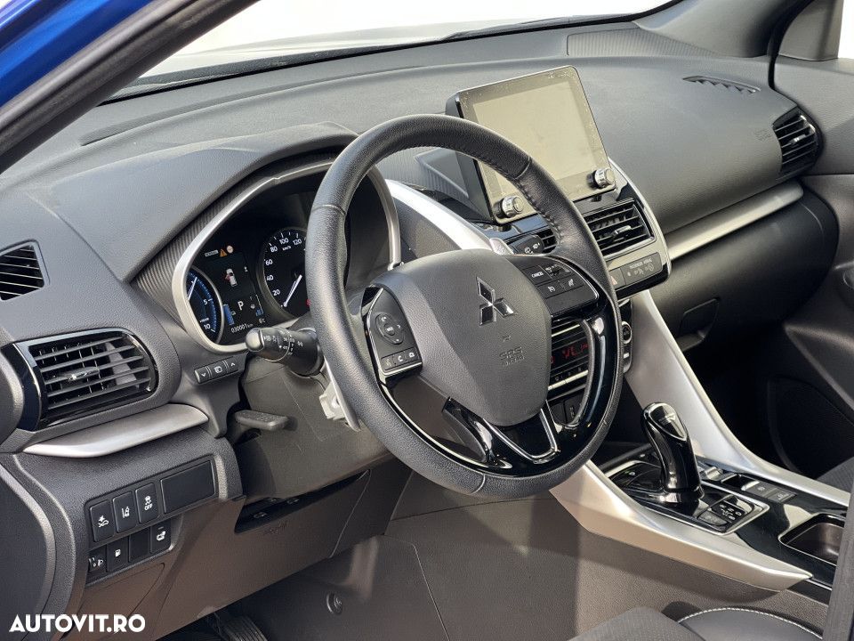 Mitsubishi Eclipse-Cross - 4