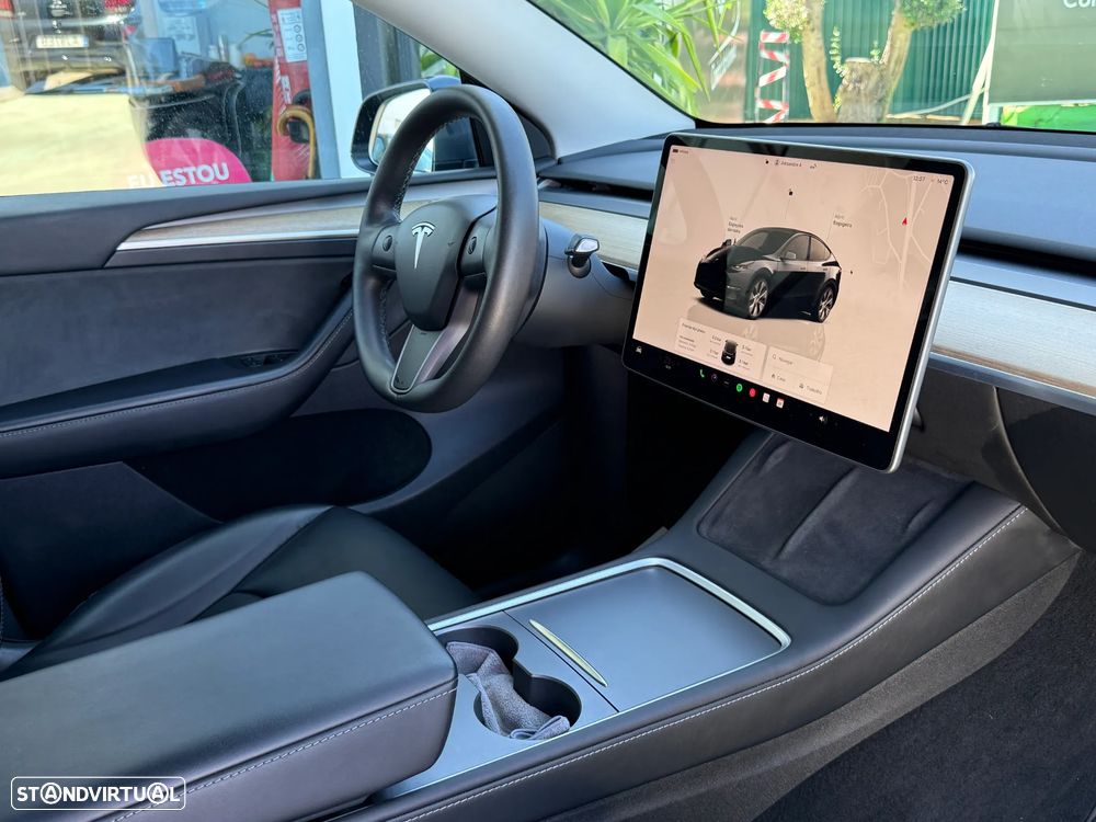 Tesla Model Y Long Range Tração Integral - 33