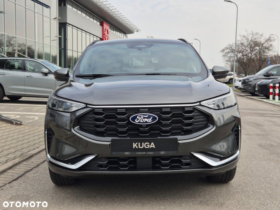 Ford Kuga - 8