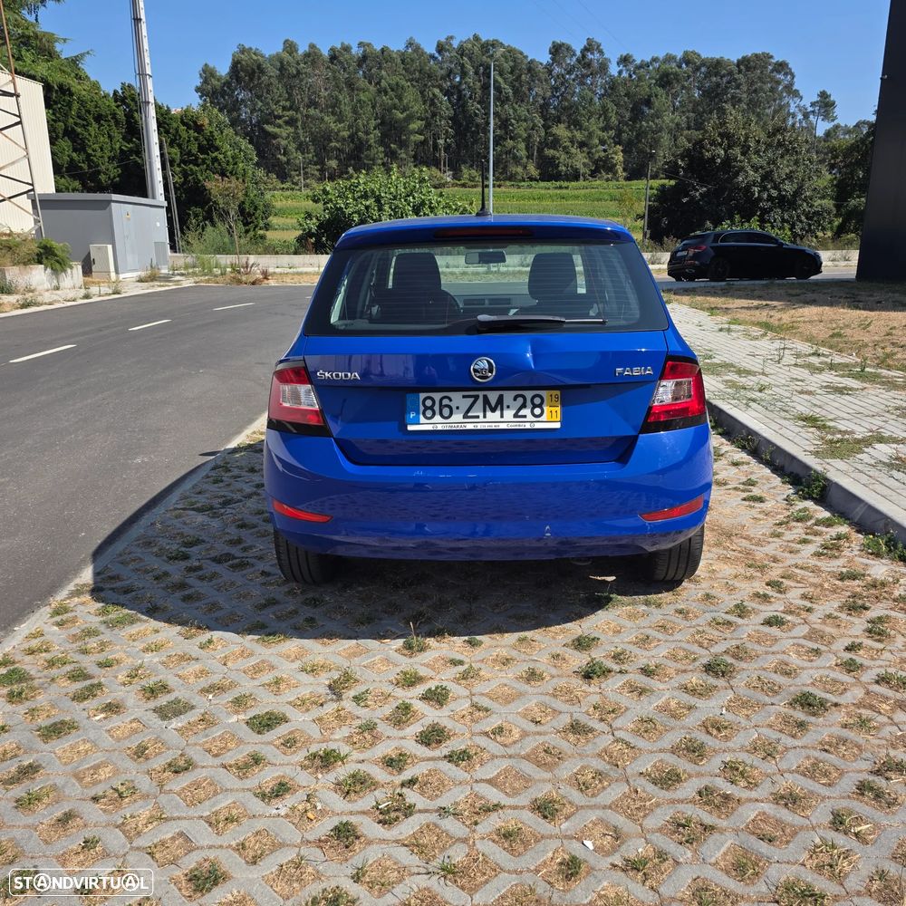 Skoda Fabia 1.0 Active - 5