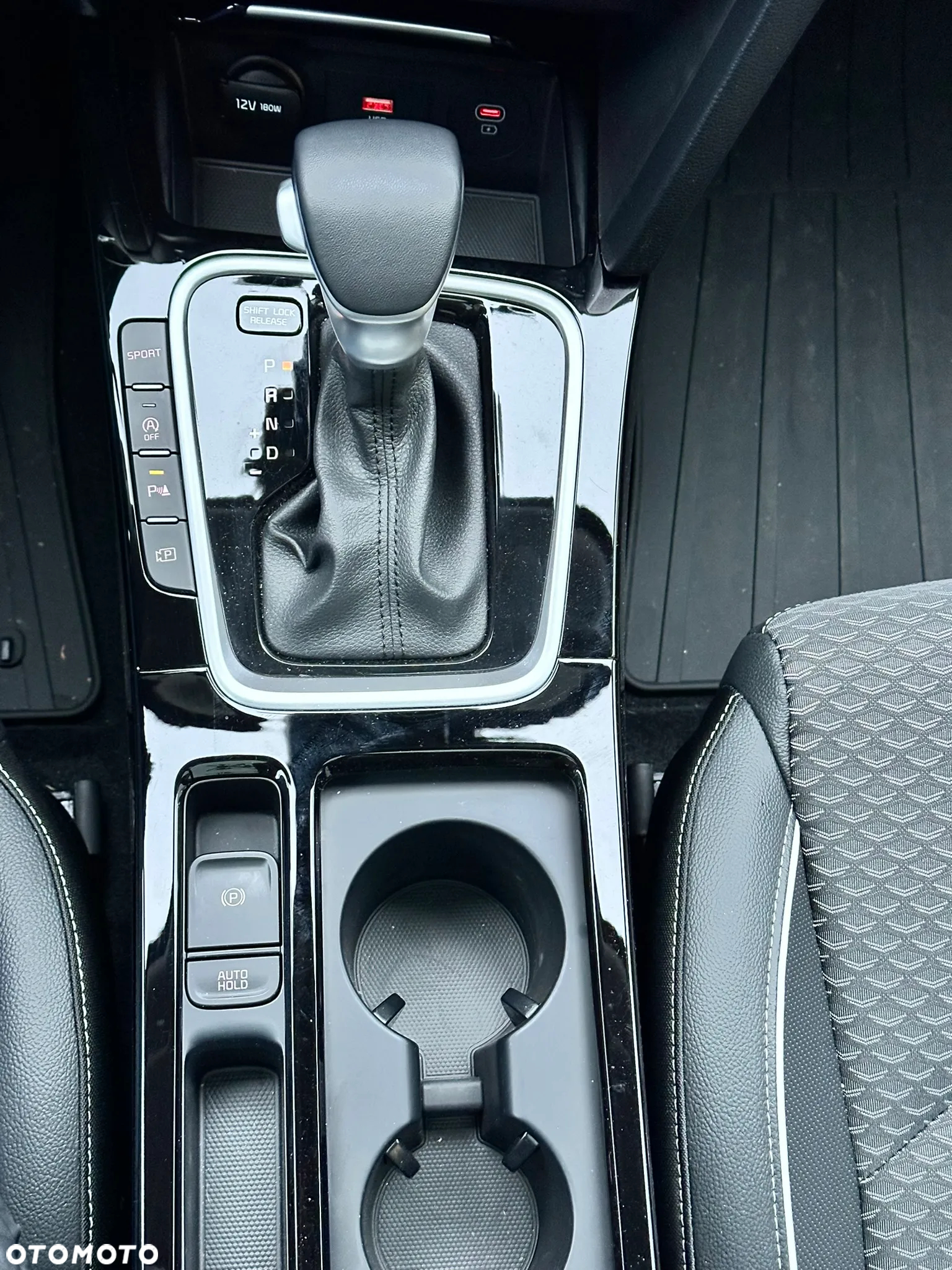 Kia XCeed 1.5 T-GDI M DCT - 15