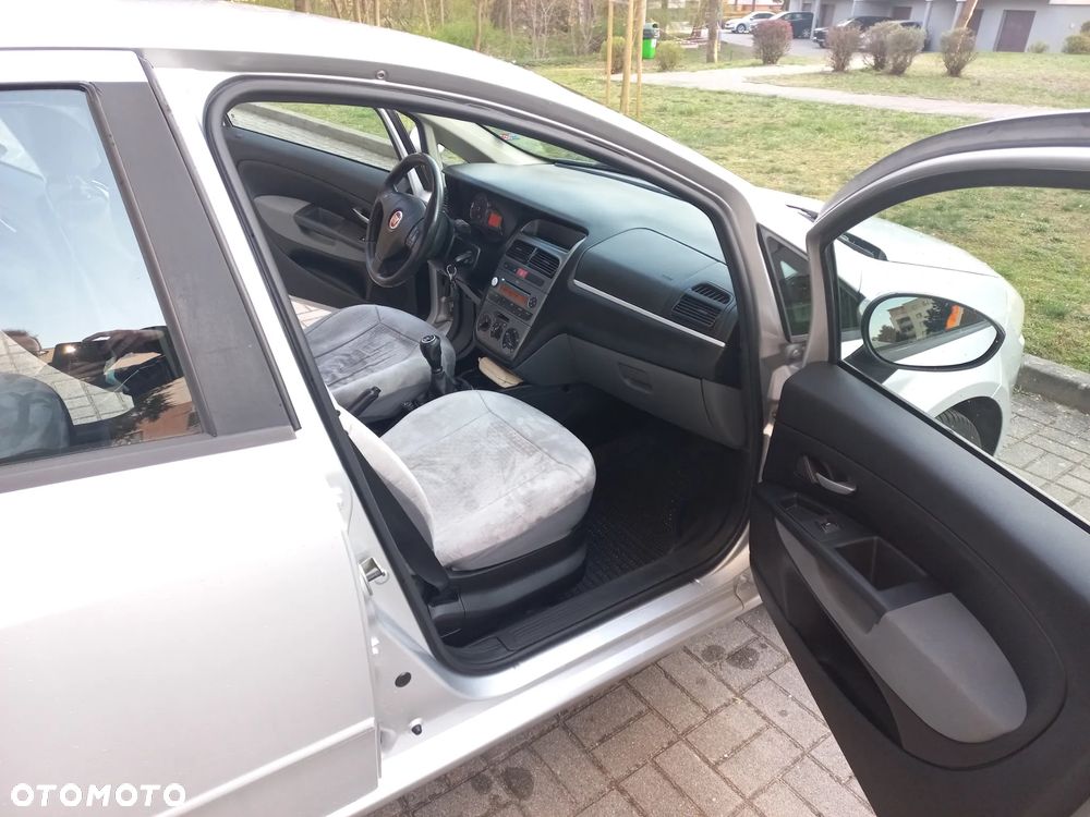 Fiat Linea 1.4 T-Jet 16V Dynamic - 12