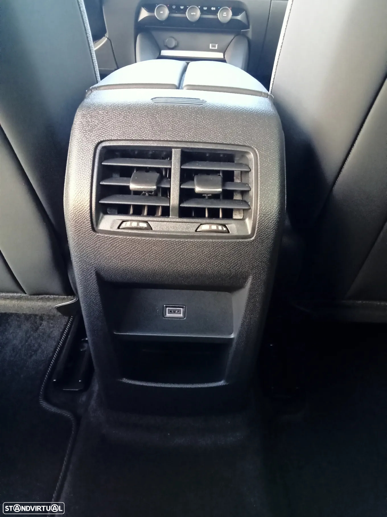 Citroën C5 X 1.2 PureTech Feel Pack EAT8 - 17