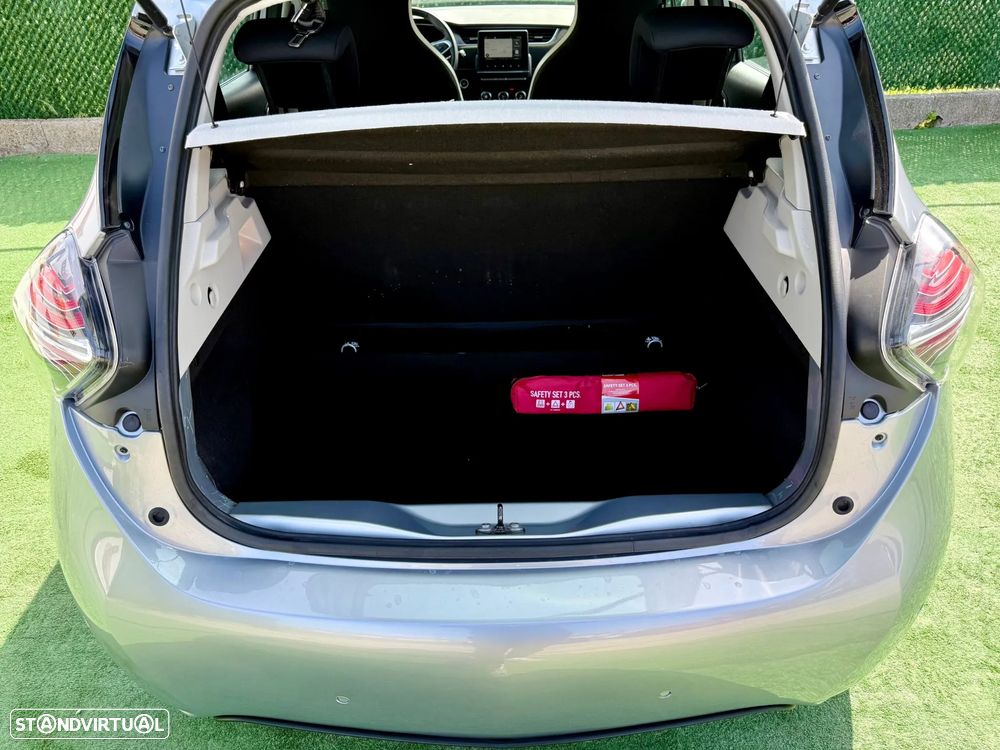 Renault Zoe (c/ Bateria) Limited 50 - 10
