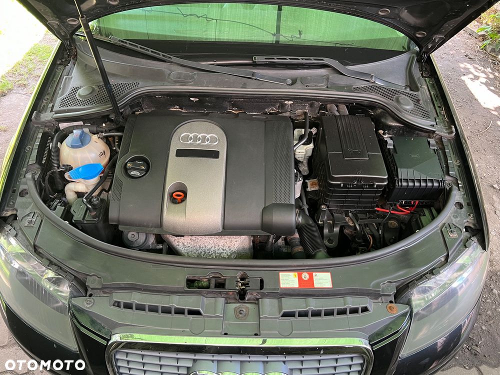 Audi A3 3-drzwiowe 1.6 FSI Ambition - 7