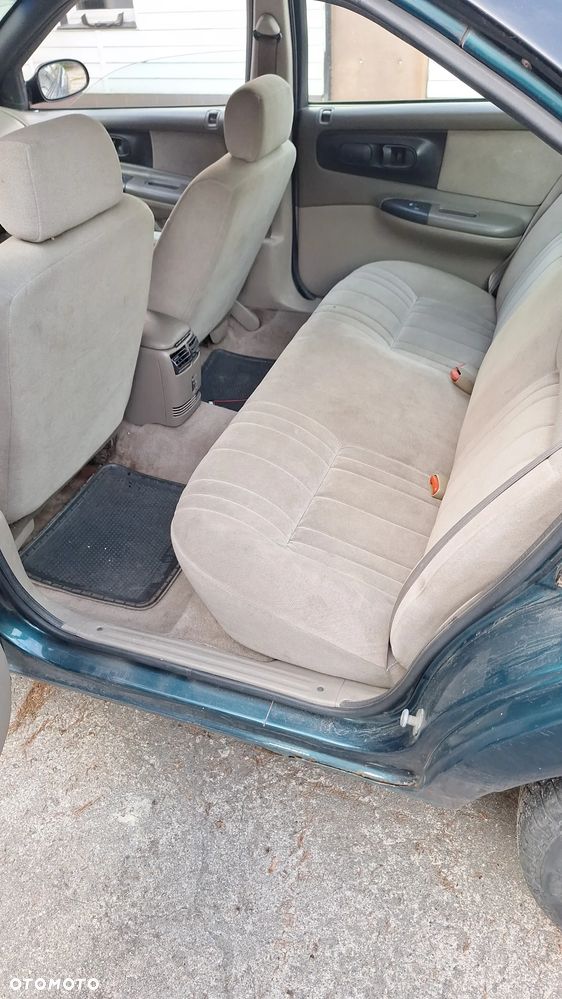 Dodge Intrepid 3.3 - 9