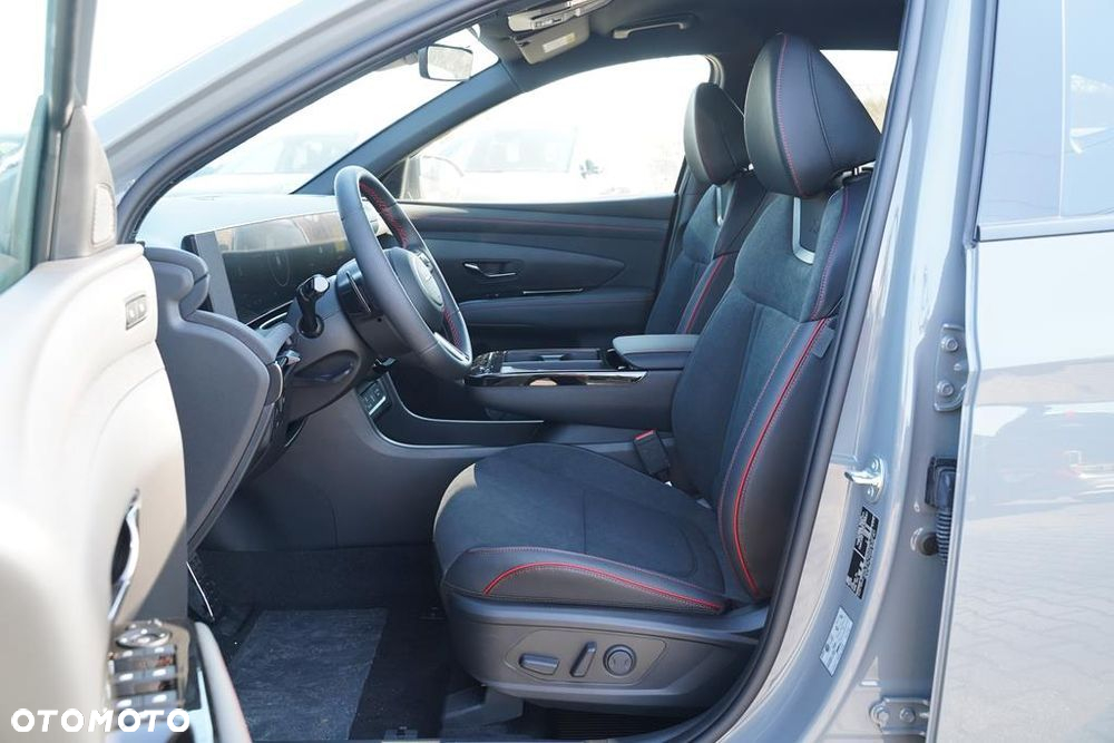 Hyundai Tucson 1.6 T-GDi 48V N-Line 4WD DCT - 9