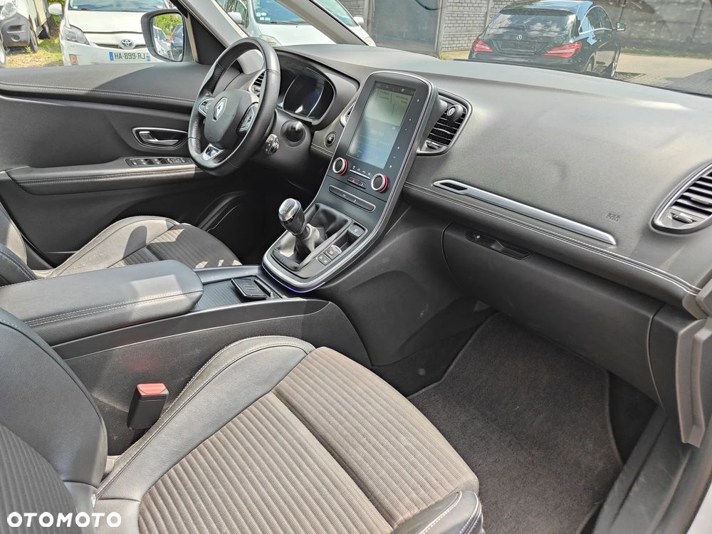 Renault Scenic ENERGY dCi 110 INTENS - 12