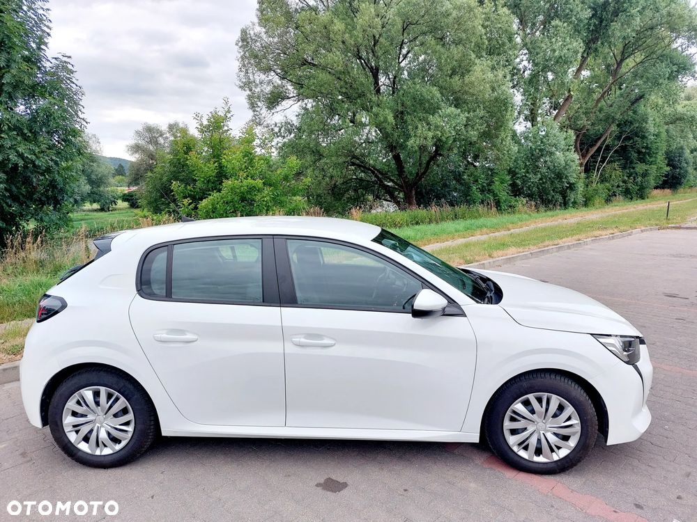 Peugeot 208 - 5