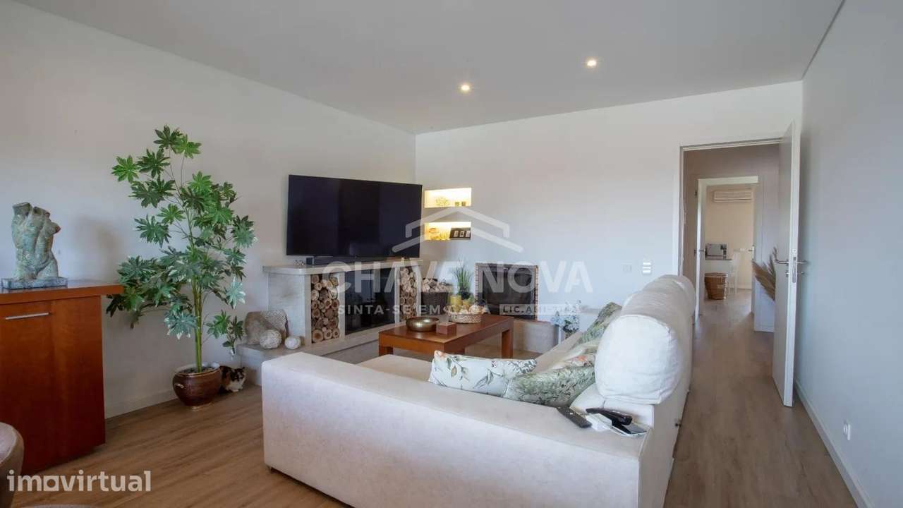 Apartamento T2 c/Varanda e Garagem | São Paio Oleiros - Grande imagem: 5/33