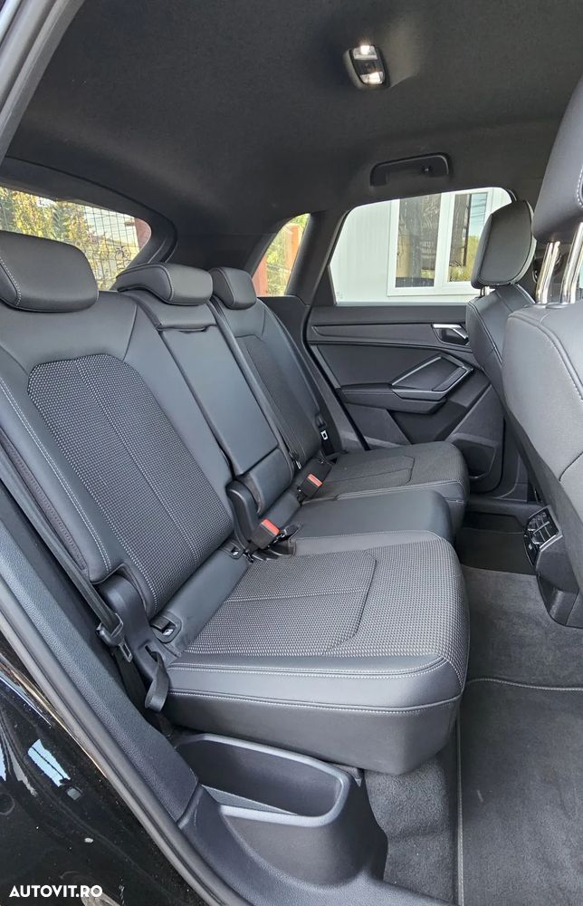 Audi Q3 45 TFSIe S tronic S line - 10