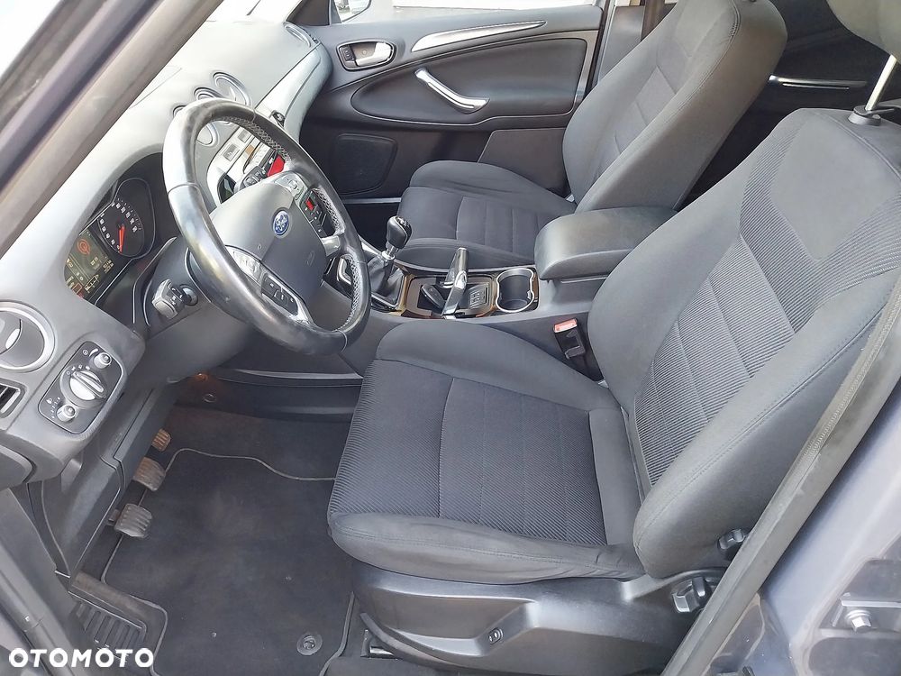 Ford S-Max 2.0 TDCi DPF Titanium - 5