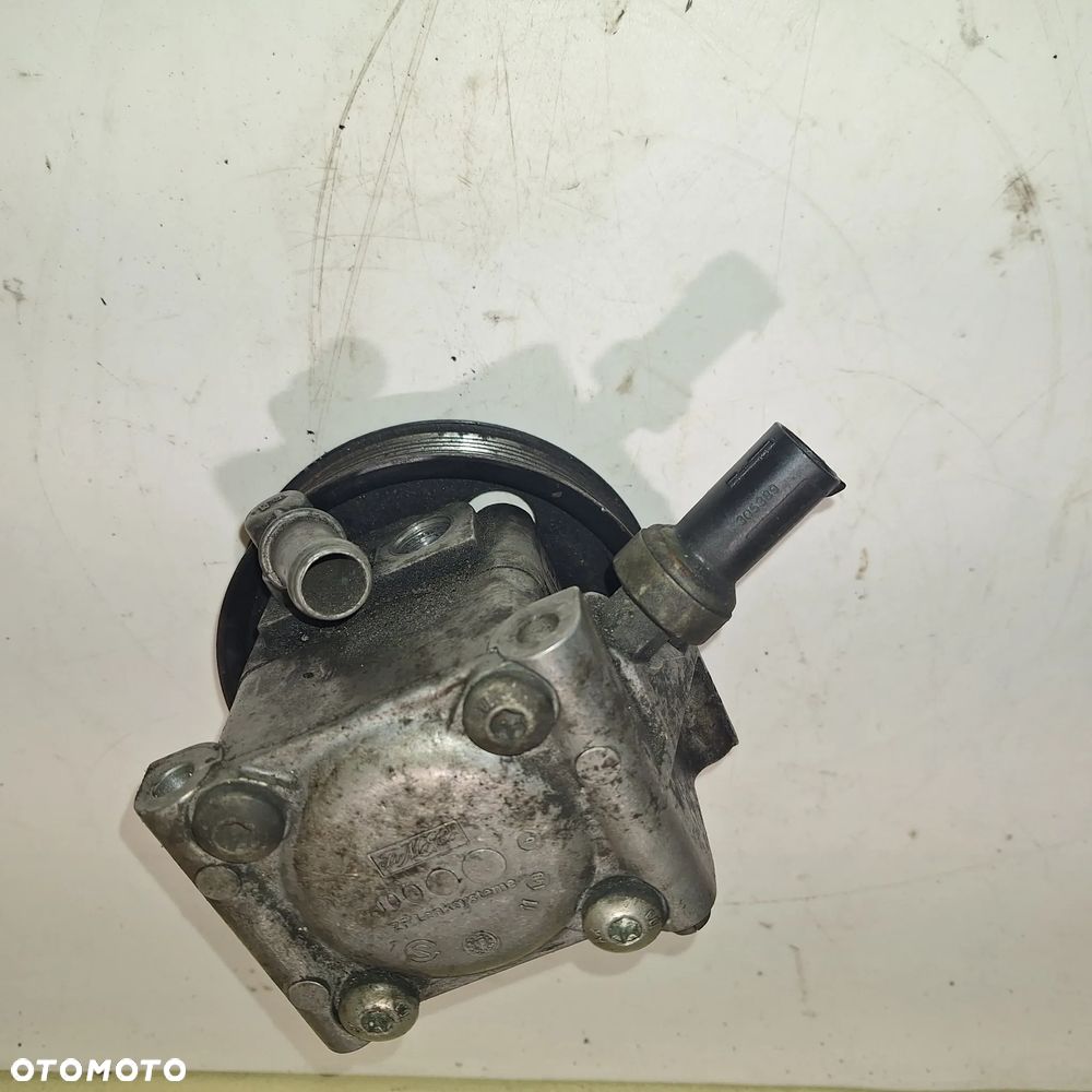 POMPA WSPOMAGANIA FOCUS MK2 C-MAX MK1 VOLVO S40 II V50 1.6 4M51-3A696-AB - 4
