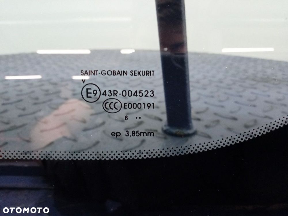 RIFTER PARTNER IV COMBO E SZYBA KAROSERYJNA TYŁ LEWA 18R - 2