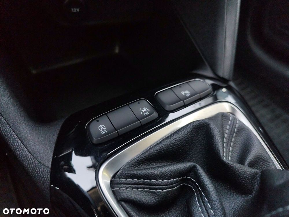 Opel Corsa 1.2 Edition S&S - 21