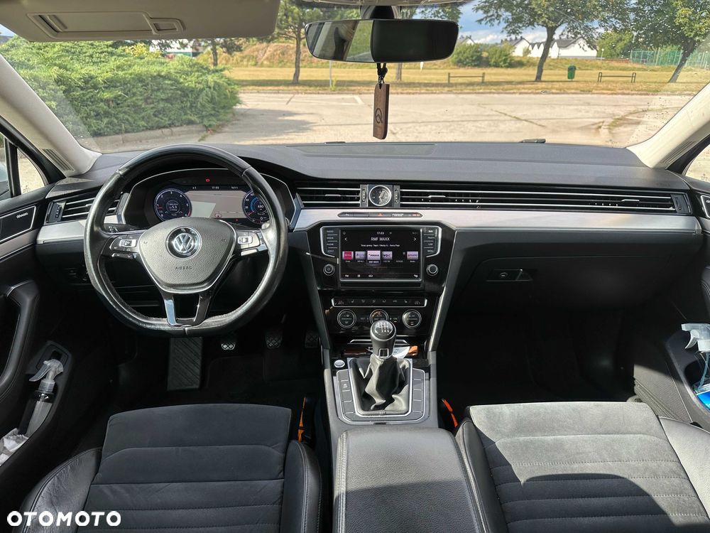 Volkswagen Passat Variant - 6