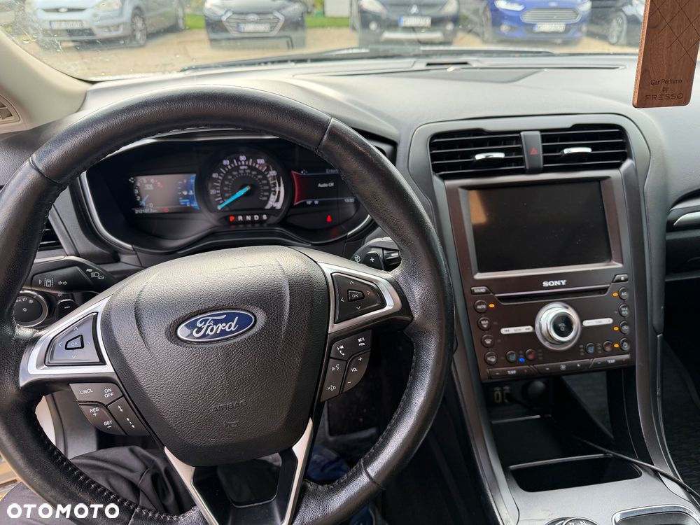 Ford Fusion ver-2-0-ecoboost-titanium - 8