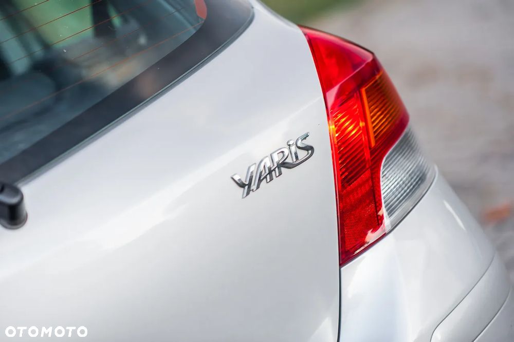 Toyota Yaris - 26