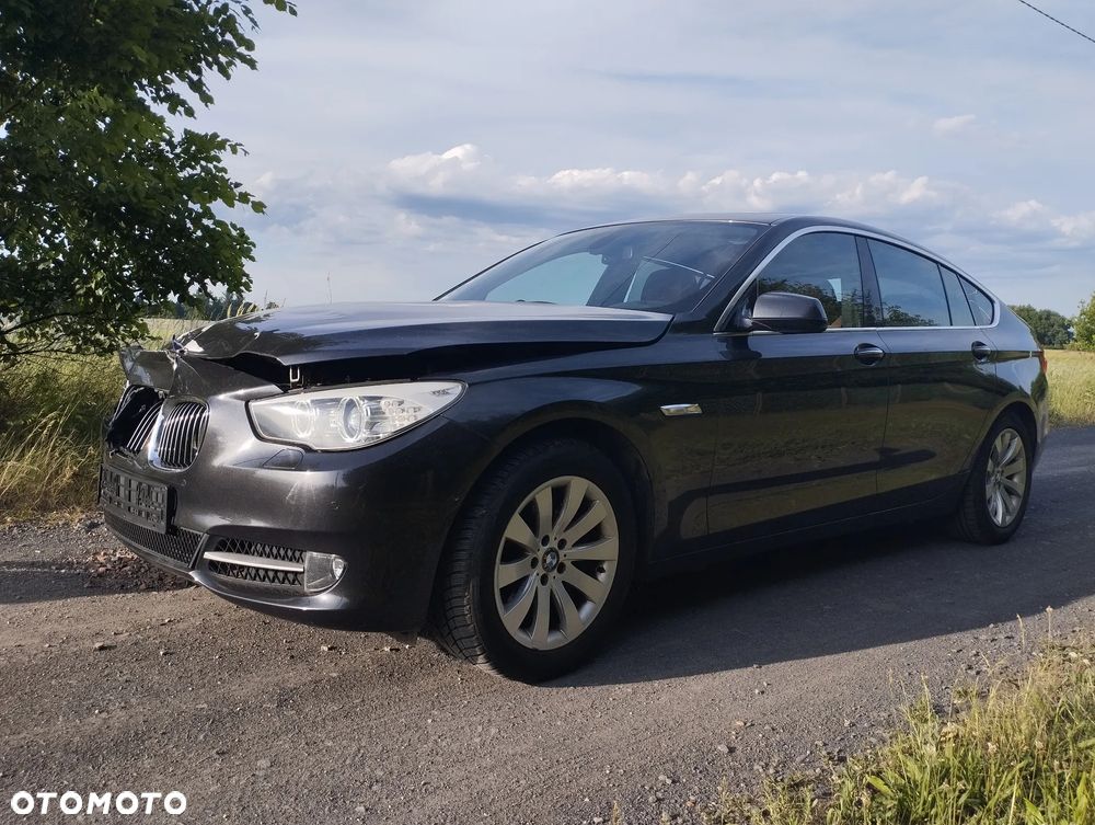 BMW 5GT 535i - 19