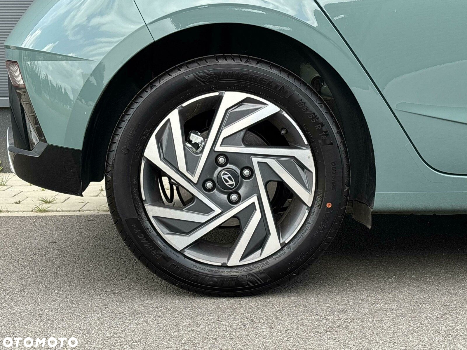 Hyundai i20 - 18