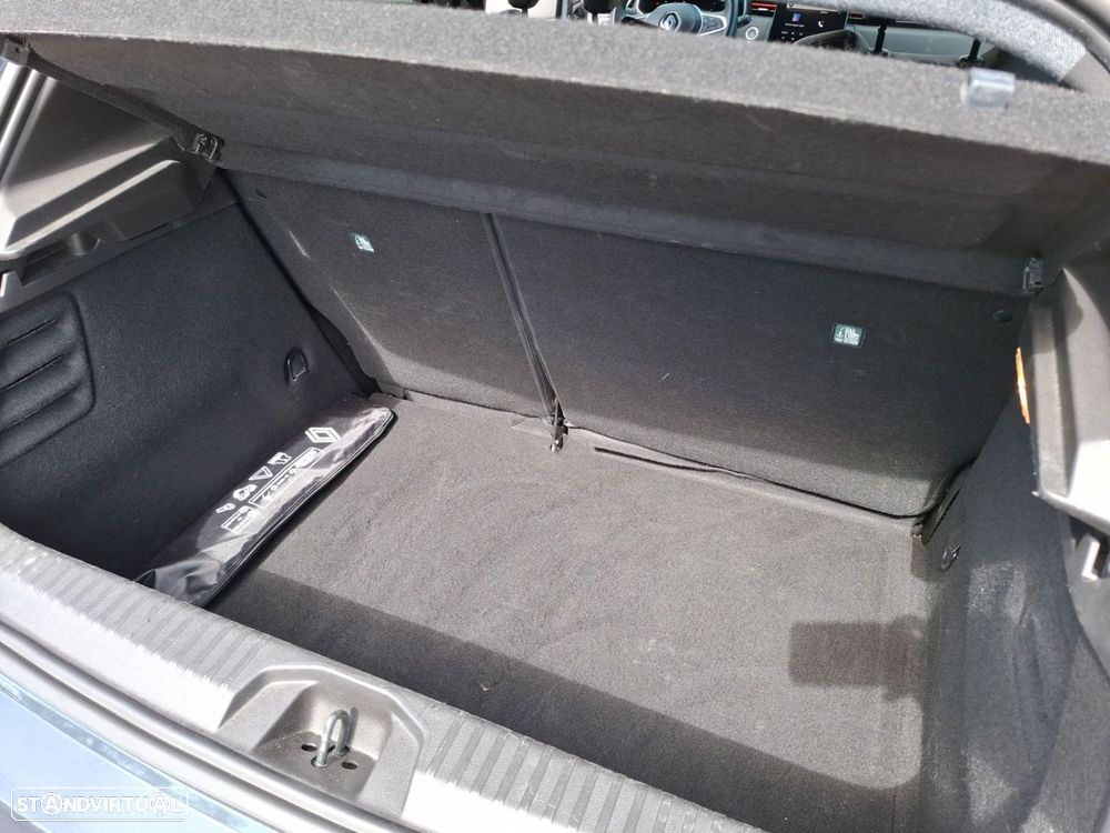 Renault Clio 1.0 TCe RS Line - 25