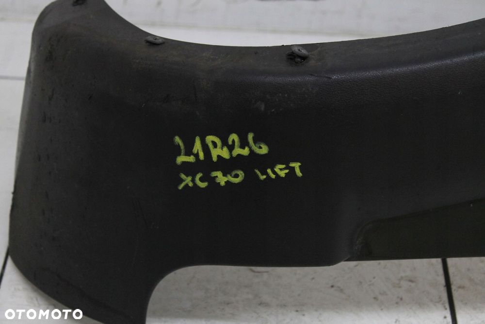 VOLVO XC70 I 2006R BŁOTNIK LEWY PRZÓD PRZEDNI 465 - KOD LAKIERU - 9