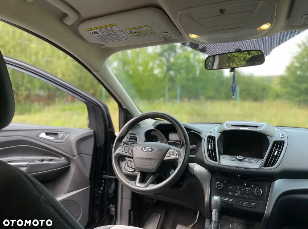 Ford Kuga - 11
