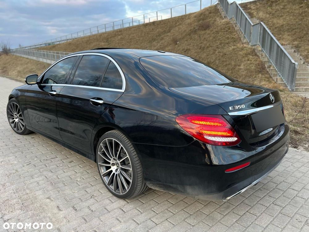 Mercedes-Benz Klasa E 350 9G-TRONIC AMG Line - 2