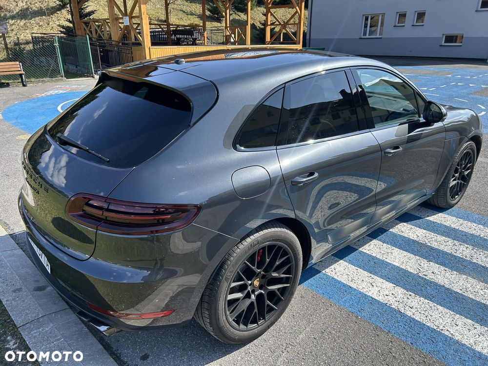 Porsche Macan GTS PDK - 1