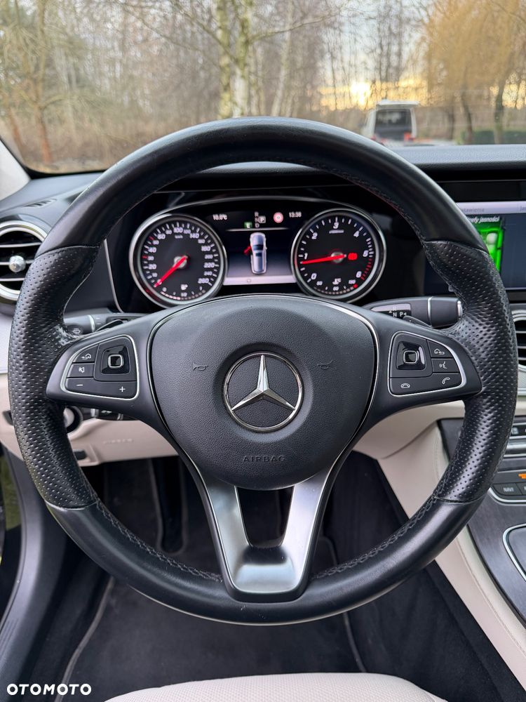 Mercedes-Benz Klasa E 220 d 9G-TRONIC Avantgarde - 29