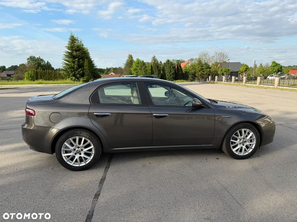 Alfa Romeo 159 1.9JTDM Distinctive - 13