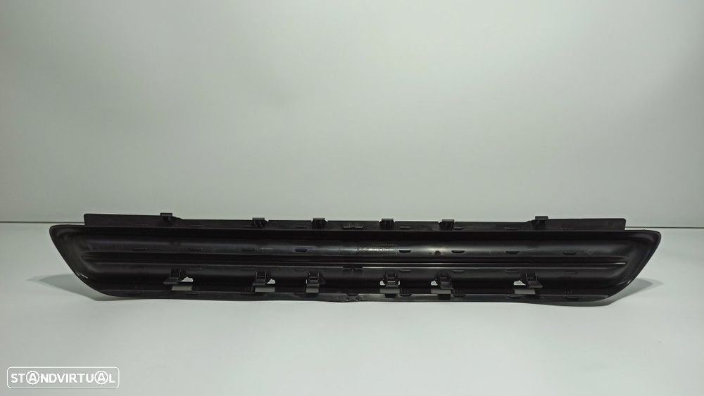 GRELHA FRONTAL DO PARA-CHOQUES PEUGEOT 308 PREMIUM - 2