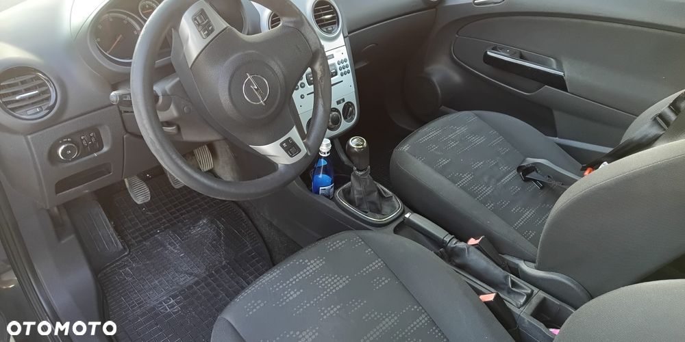 Opel Corsa 1.3 CDTI Enjoy - 2