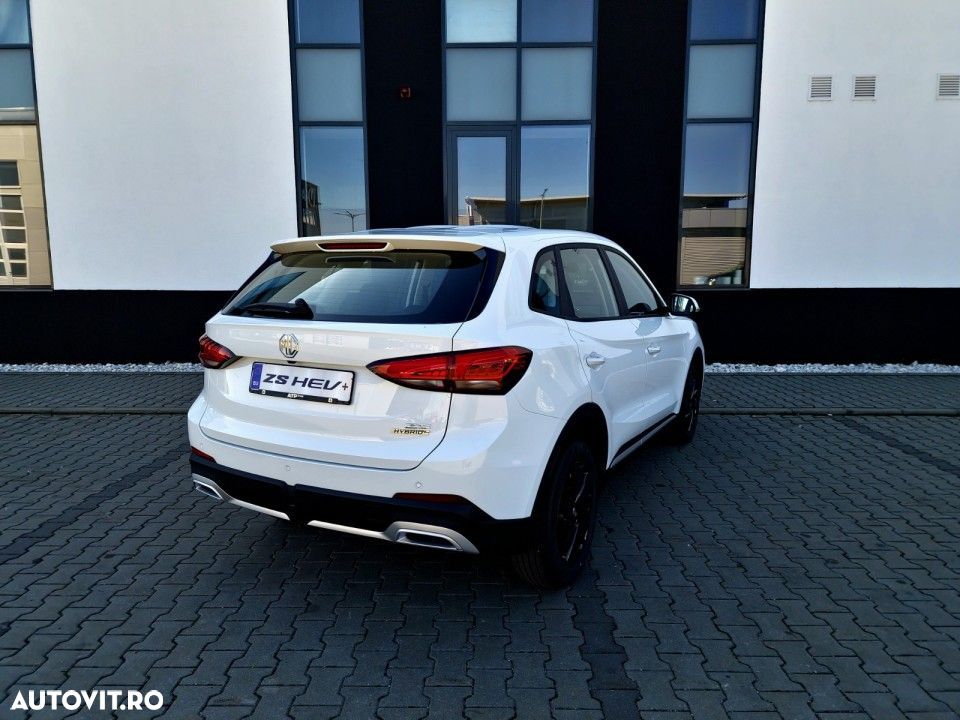 MG ZS HEV - 5