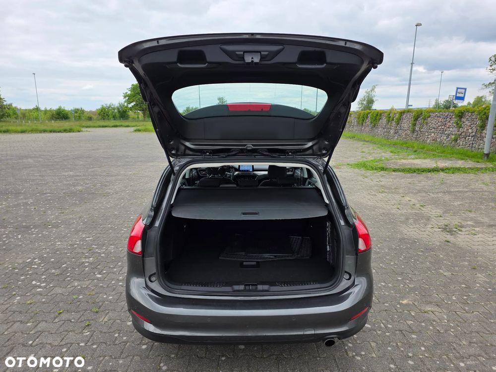 Ford Focus 1.5 EcoBlue Start-Stopp-System TITANIUM STYLE - 20