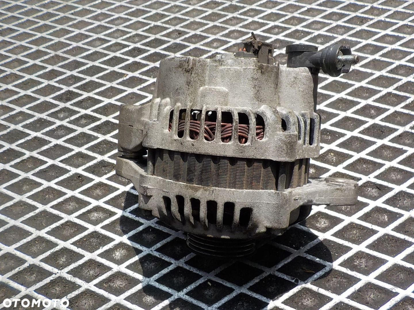 SUZUKI SWIFT MK6 1.3 B ALTERNATOR - 4