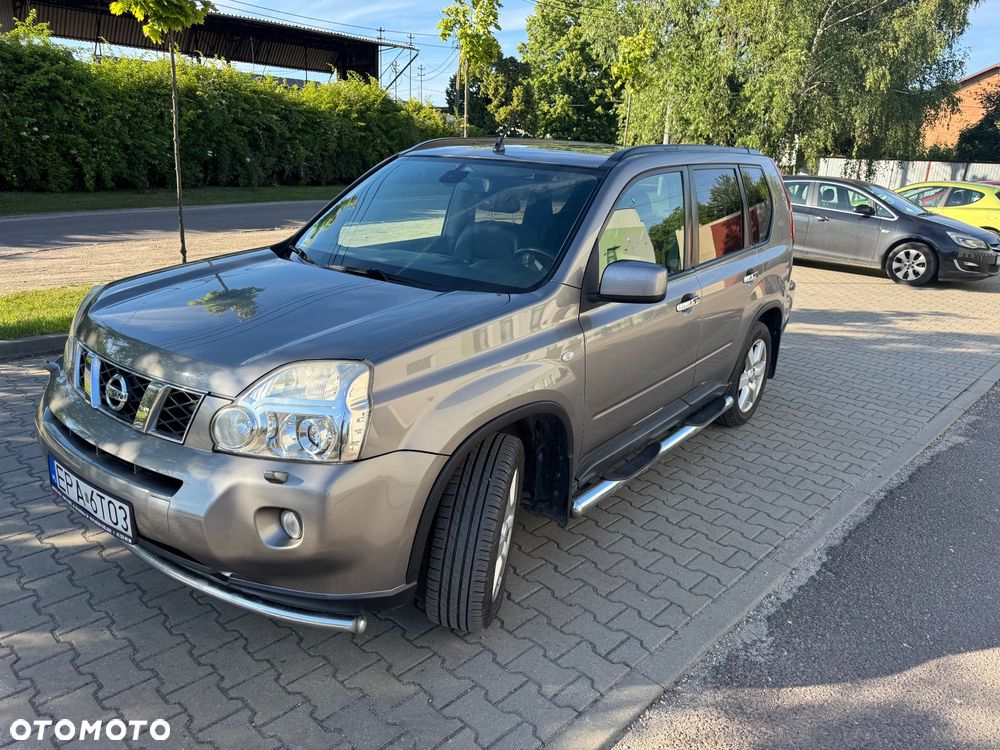 Nissan X-Trail 2.0 dCi LE Platinum - 1