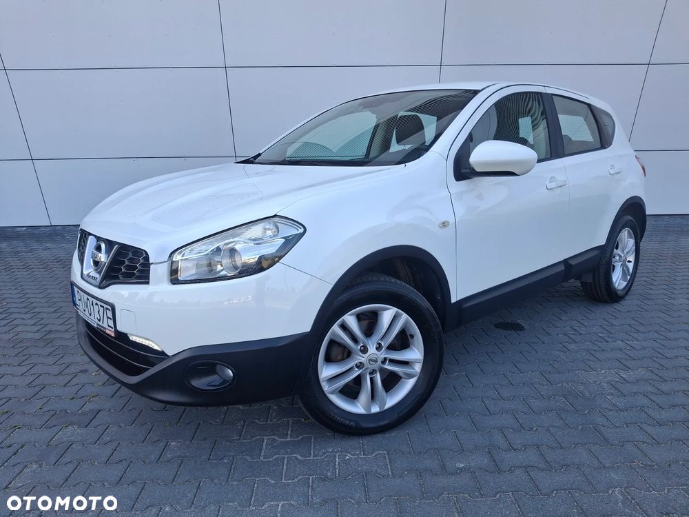 Nissan Qashqai 1.6 visia - 2