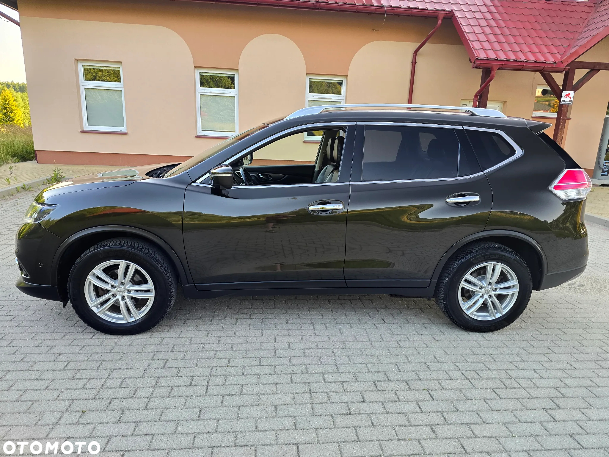 Nissan X-Trail 1.6 DCi Tekna 2WD Xtronic - 16