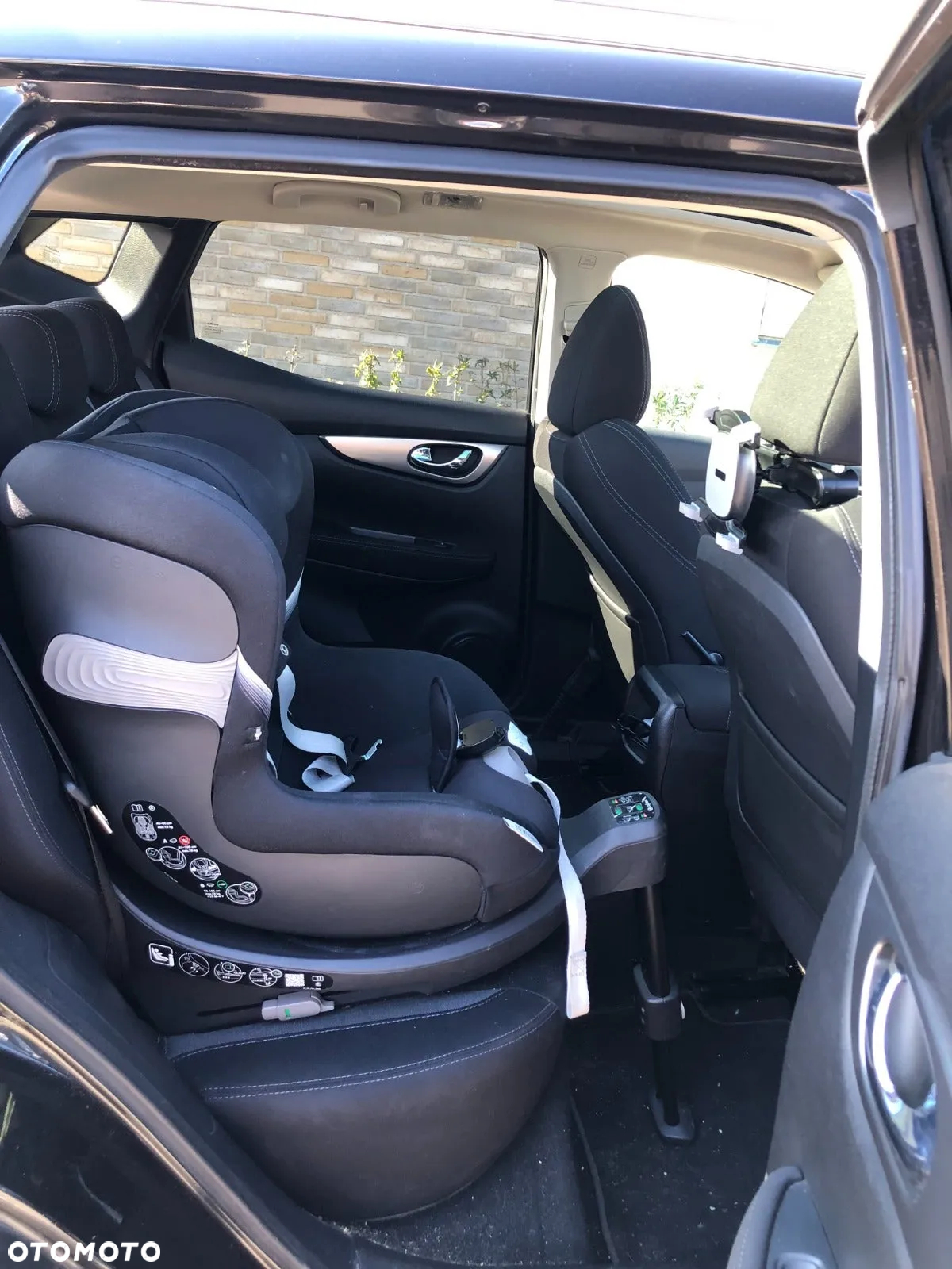 Nissan Qashqai 1.6 DIG-T N-Connecta - 6