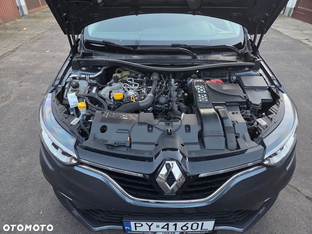 Renault Megane Grandtour TCe 140 GPF BUSINESS EDITION - 22