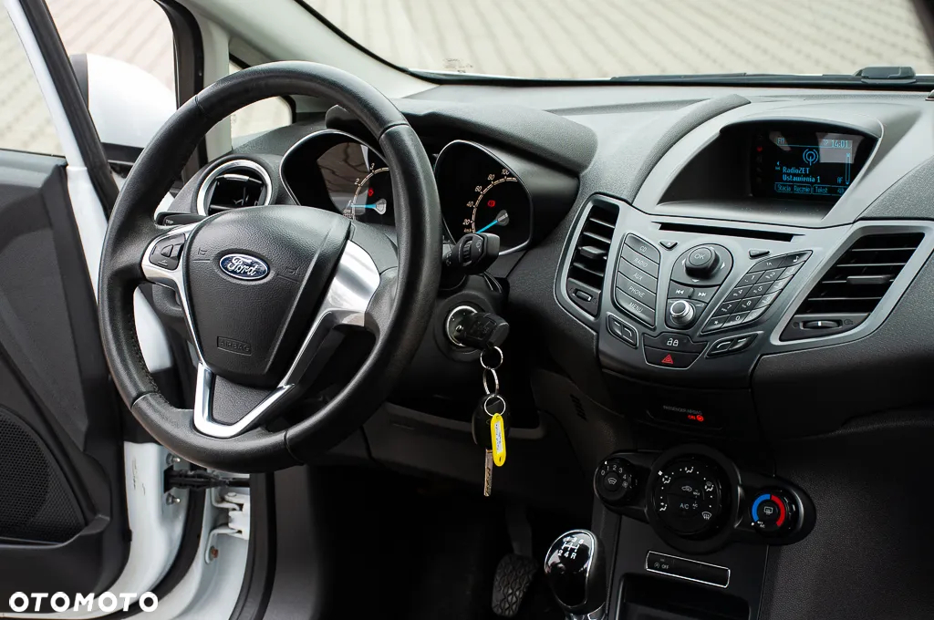 Ford Fiesta 1.0 EcoBoost Titanium - 6