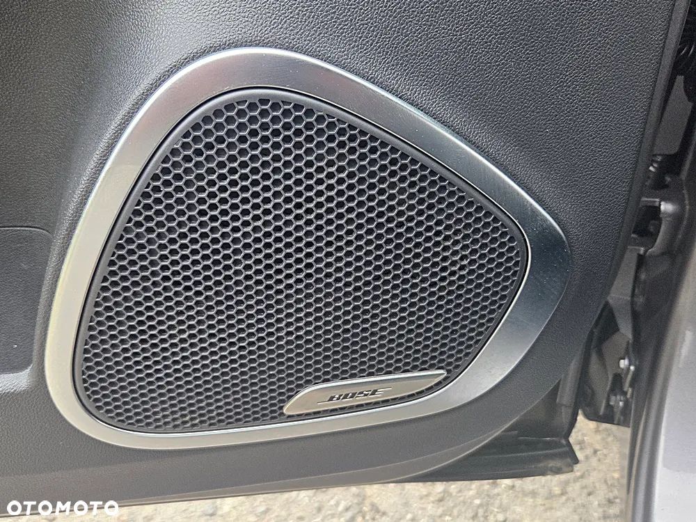 Renault Captur (ENERGY) TCe 90 BOSE EDITION - 32