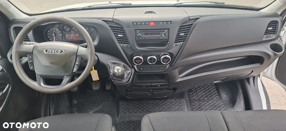 Iveco DAILY - 10