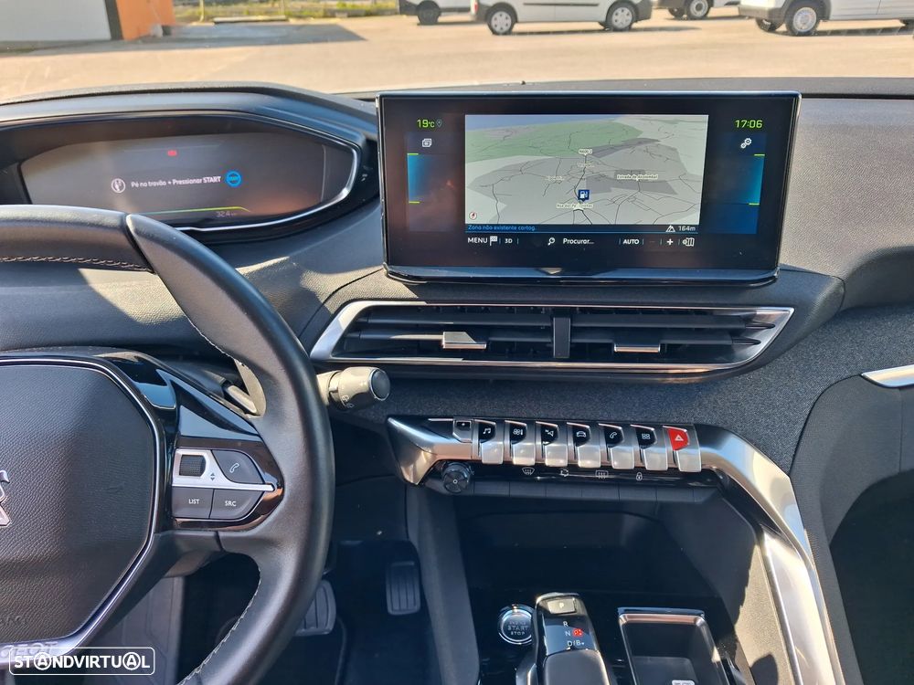 Peugeot 3008 225 e-EAT8 Allure Pack - 12