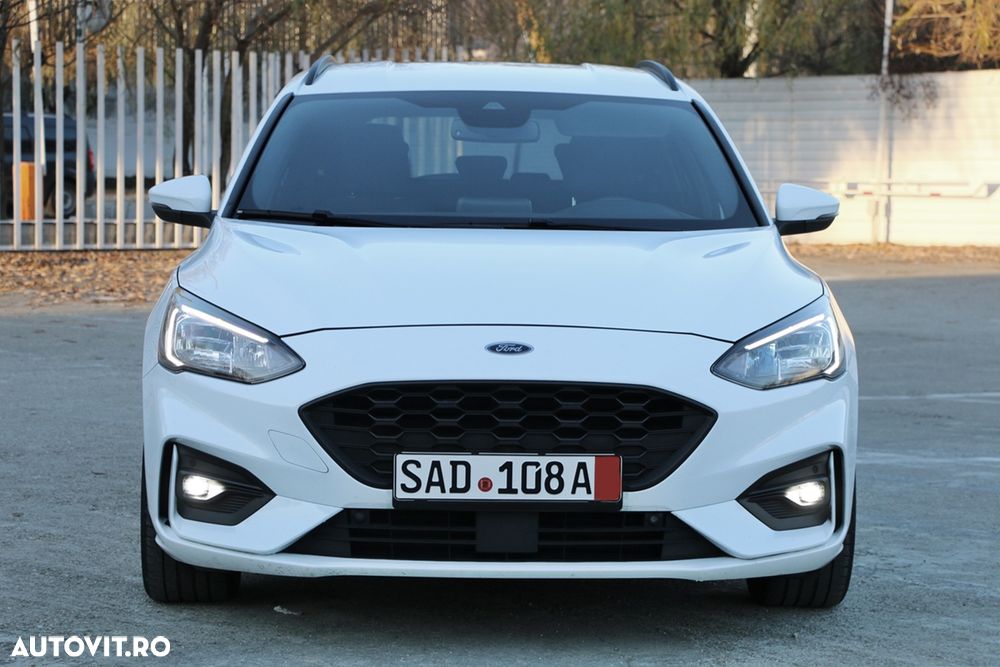 Ford Focus 1.0 EcoBoost Hybrid ST-LINE DESIGN - 12
