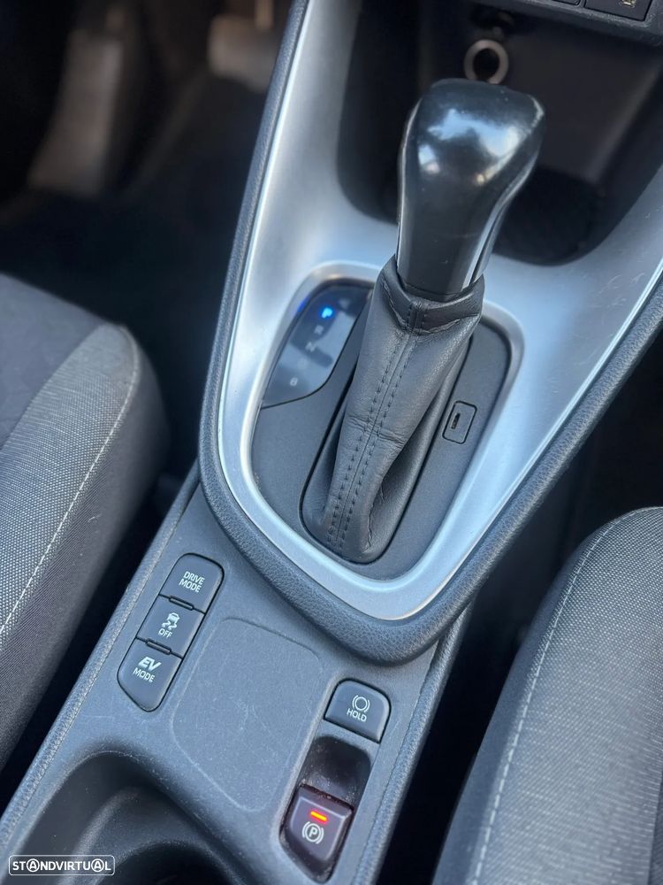 Toyota Yaris 1.5 HDF Comfort - 18