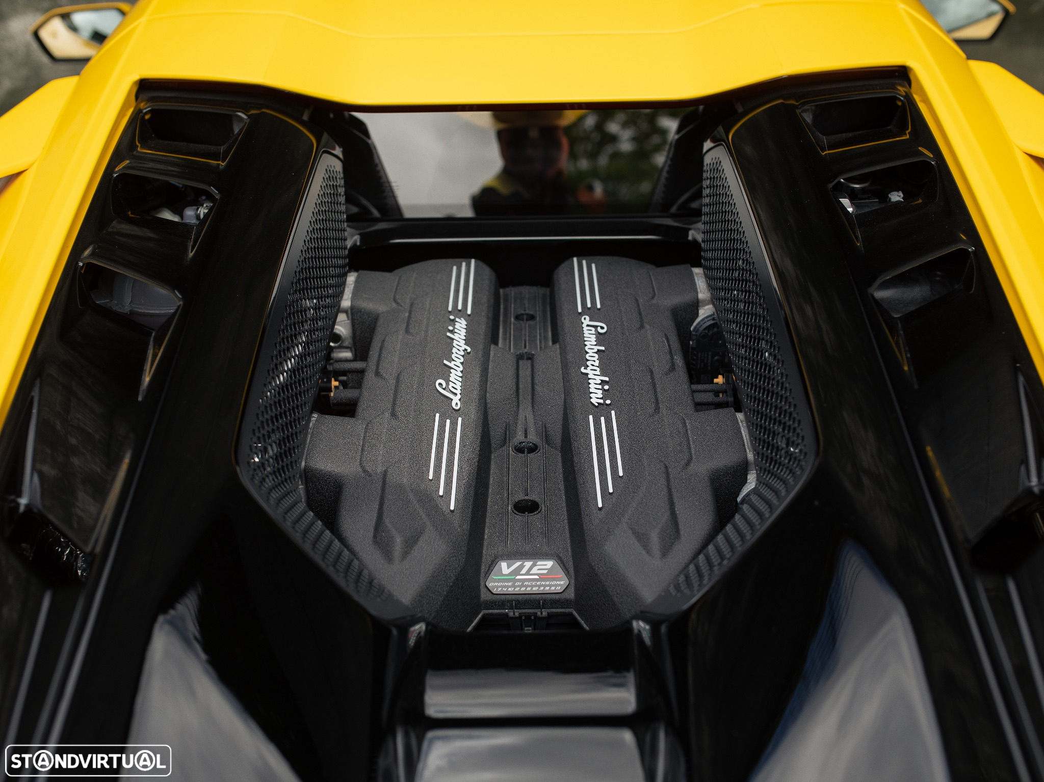 Lamborghini Revuelto - 41