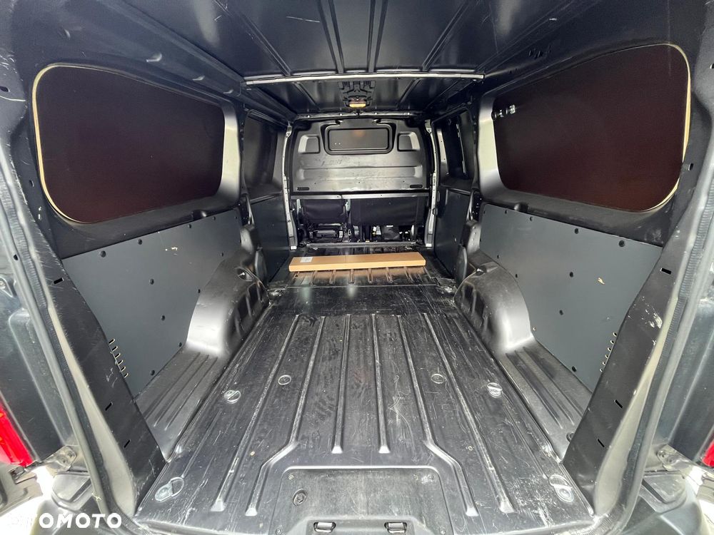 Peugeot Expert - 13